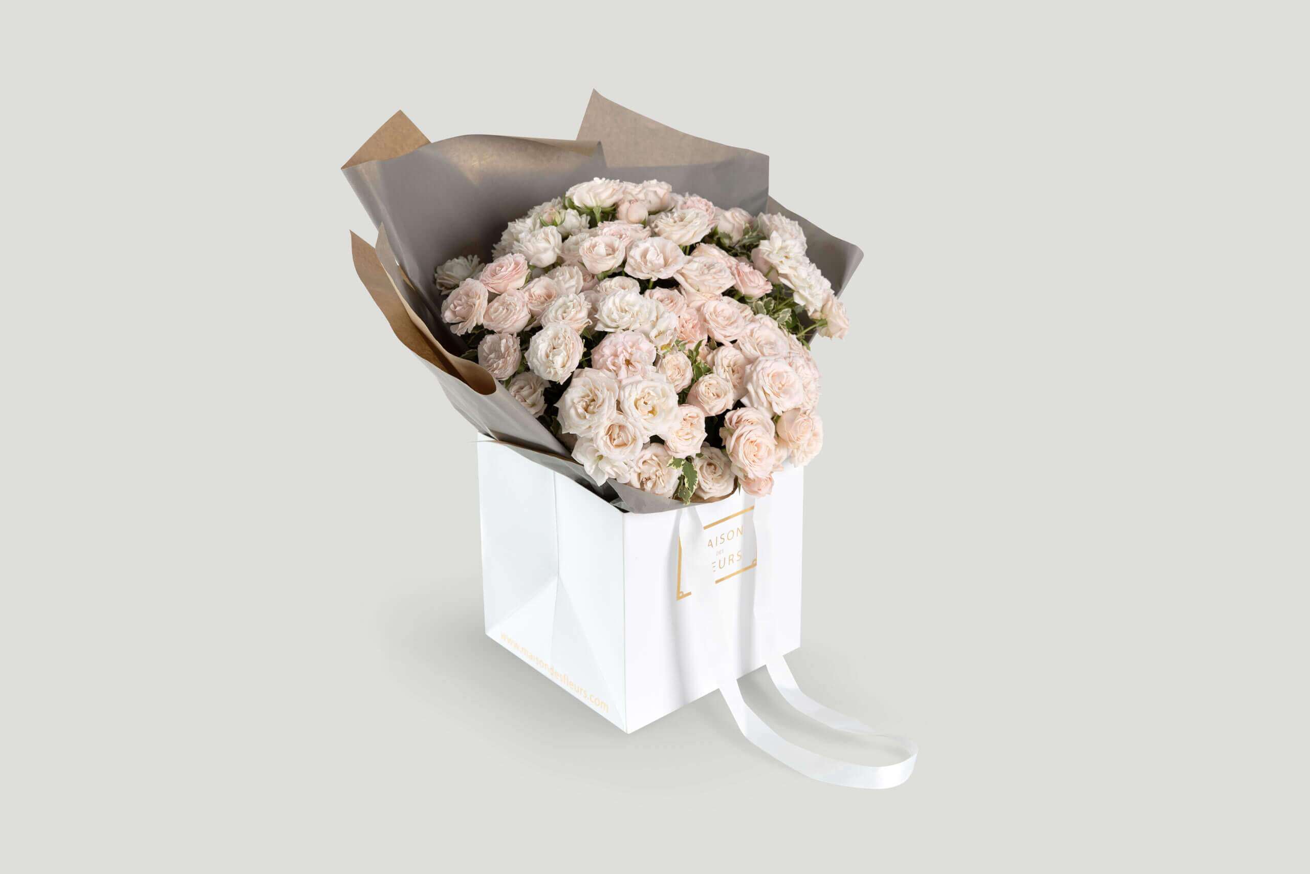 Peach Roses Bouquet - Maison Des Fleurs