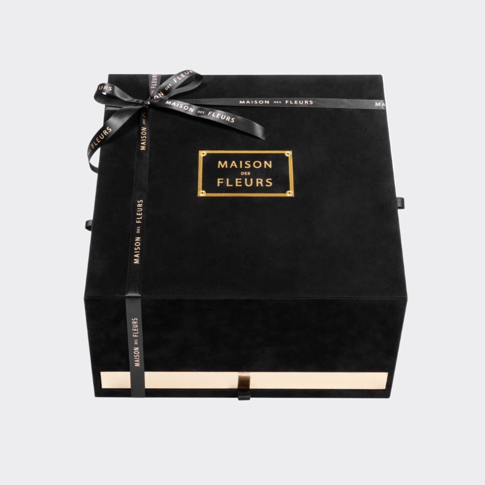 144 of Assorted Chocolate Pieces in A Grandiose Velvet Box