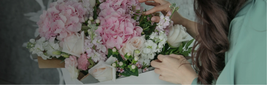 small flower bouquet